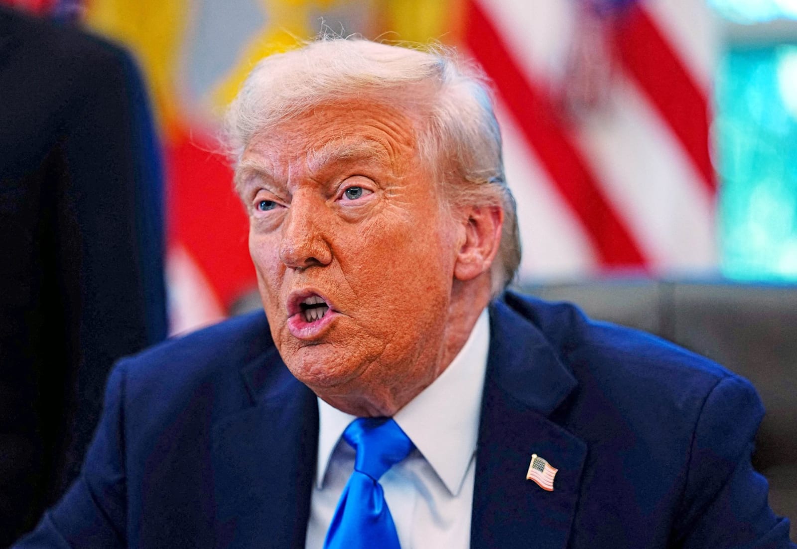 Trump berates liberal governor in leaked texts