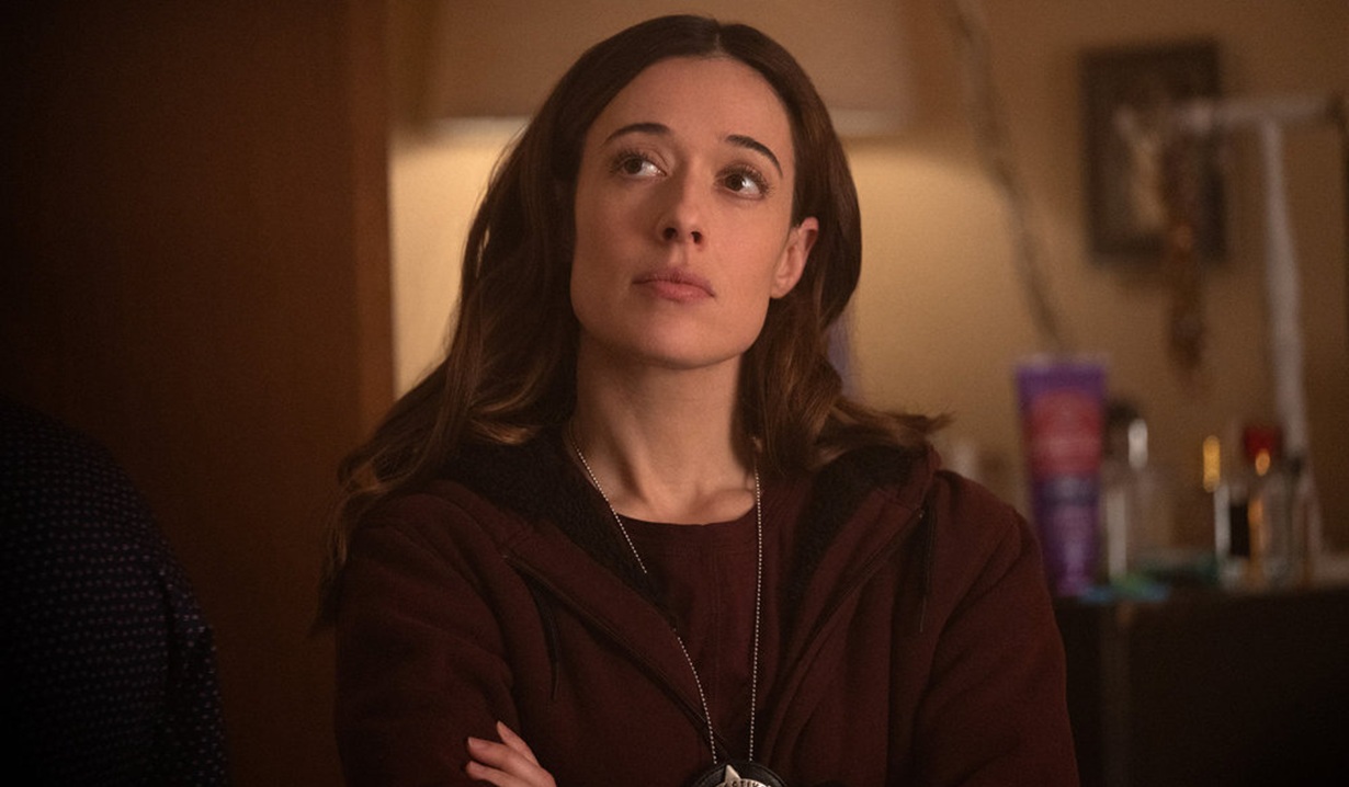 One Chicago Recap: Med's Natalie Risks Her Life, Fire Loses a Leader and P.D.'s  Burgess Is Concerned About Mac