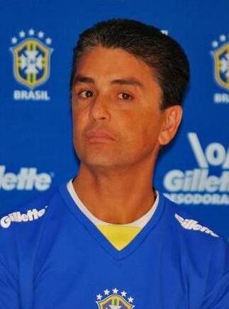 6. Bebeto — 58 partidos