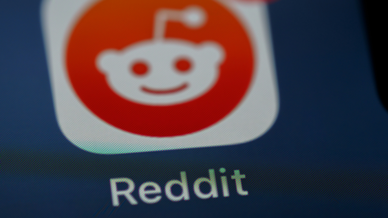 700+ Subreddits Were Banned Over Copyright Violations During the First ...