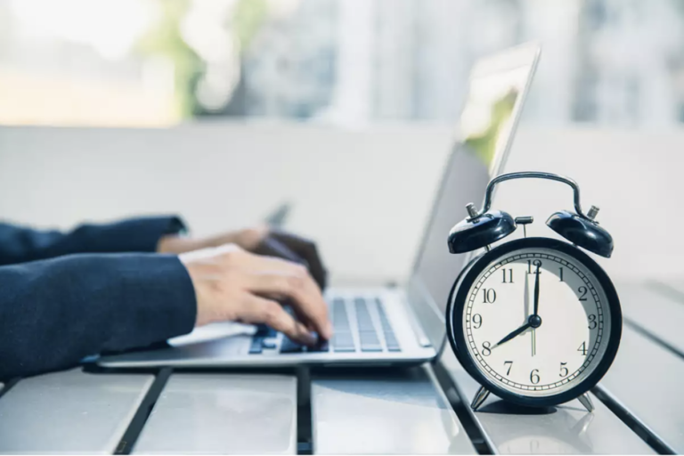 Los beneficios y las desventajas de la jornada laboral de 40 horas