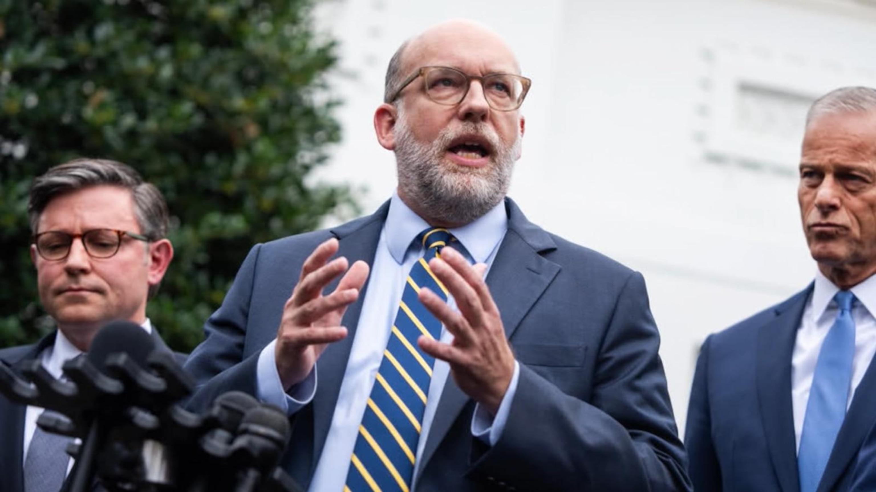 Judge blocks Trump admin. from firing federal workers amid government ...