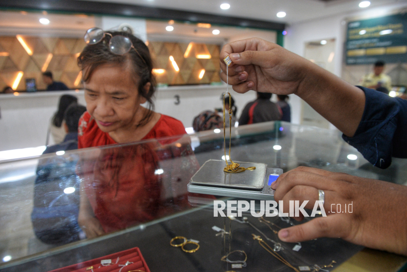 Harga Emas Naik Berturut-Turut, Ini Informasi Lengkapnya