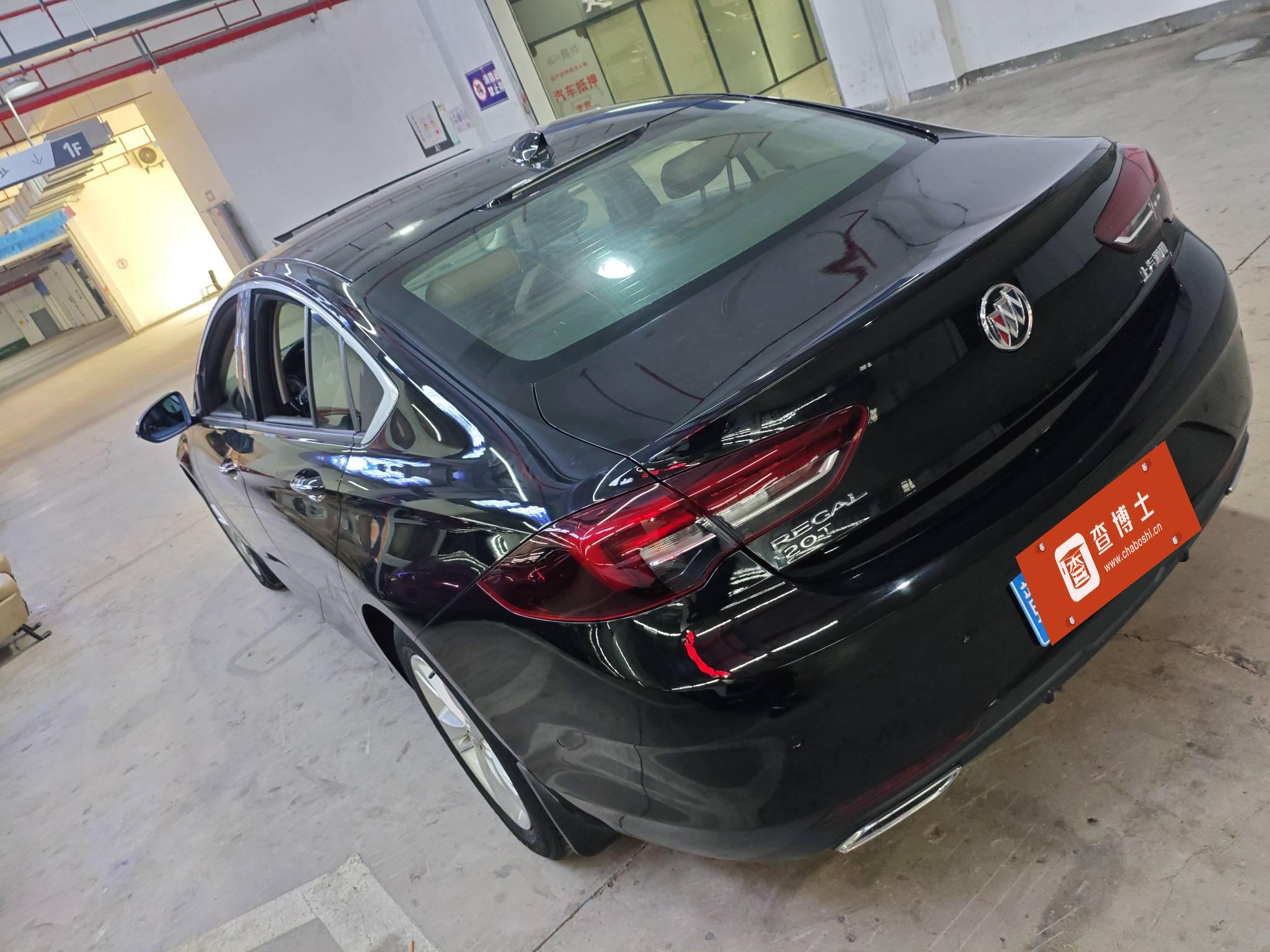 5 Supplements That Could Be Harming Your Gut Health Without You