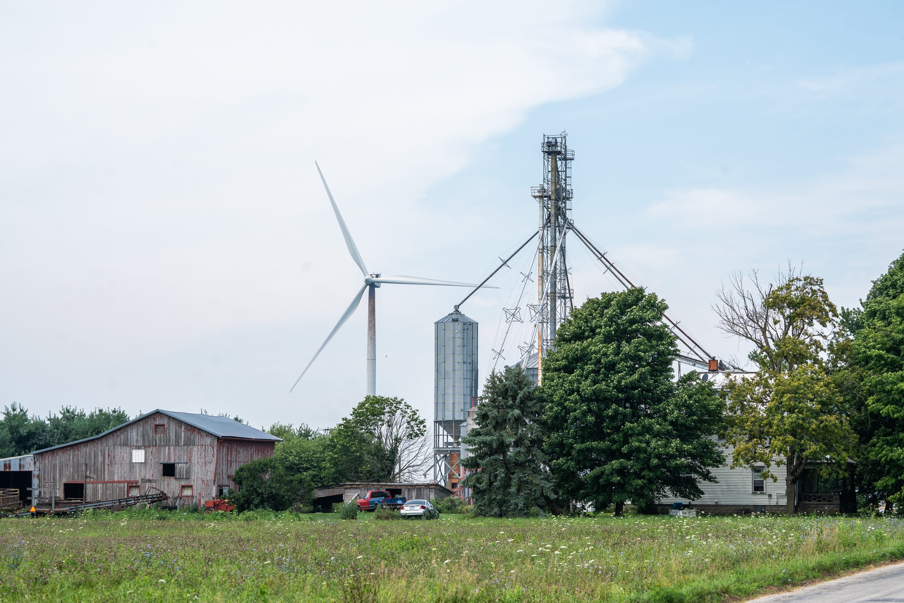 Wind and solar projects reshape the landscape in Randolph County, Ind.