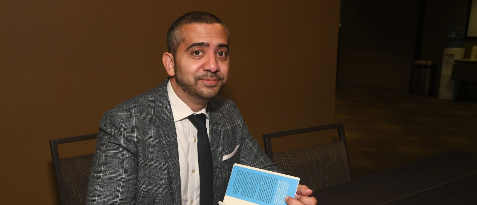 Mehdi Hasan Has Tantrum As Americans Inform Him They Don’t Want Islamic ...