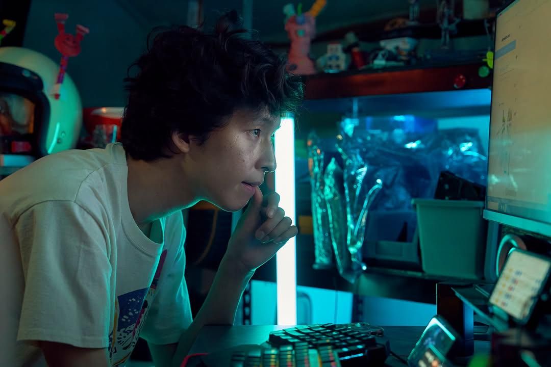 4 Proyek Akting Terbaru Hong Kyung Selain Good News, Gak Kalah Seru! 2 AA1P0ECj