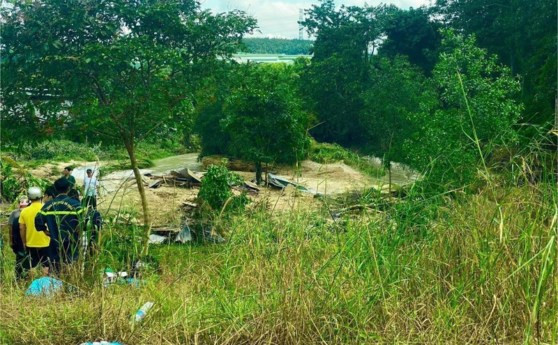 Tìm cụ bà ở TPHCM mất tích nghi bị mưa lớn cuốn trôi