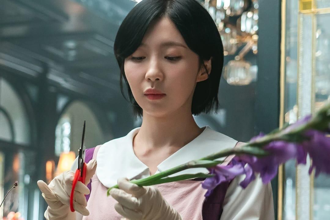 3 Alasan Young Ran Patut Waspada pada Hye Ji di Ms. Incognito 2 AA1P0hZo