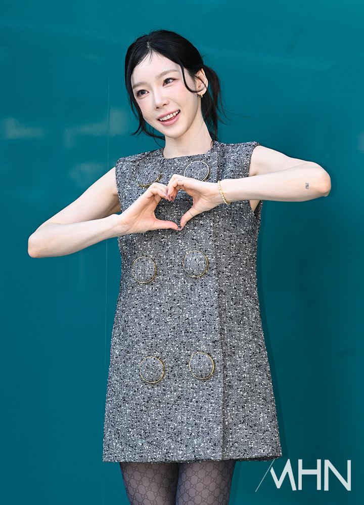 [포토] 태연 '심쿵 하트'
