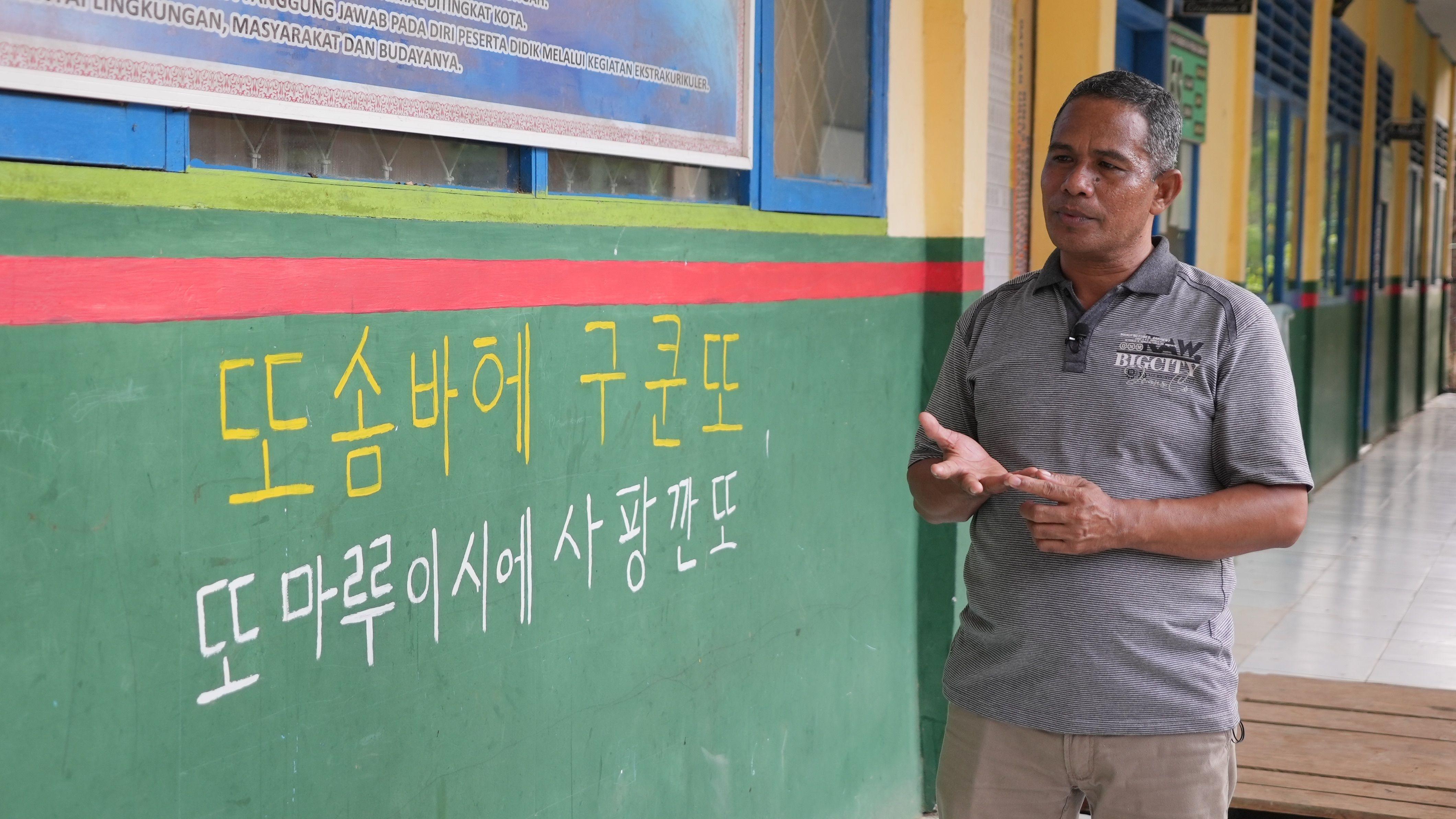 Kampung di Buton meminjam aksara Korea demi lestarikan bahasa Cia-Cia yang terancam punah – Berhasilkah mereka? 6 AA1P0syu