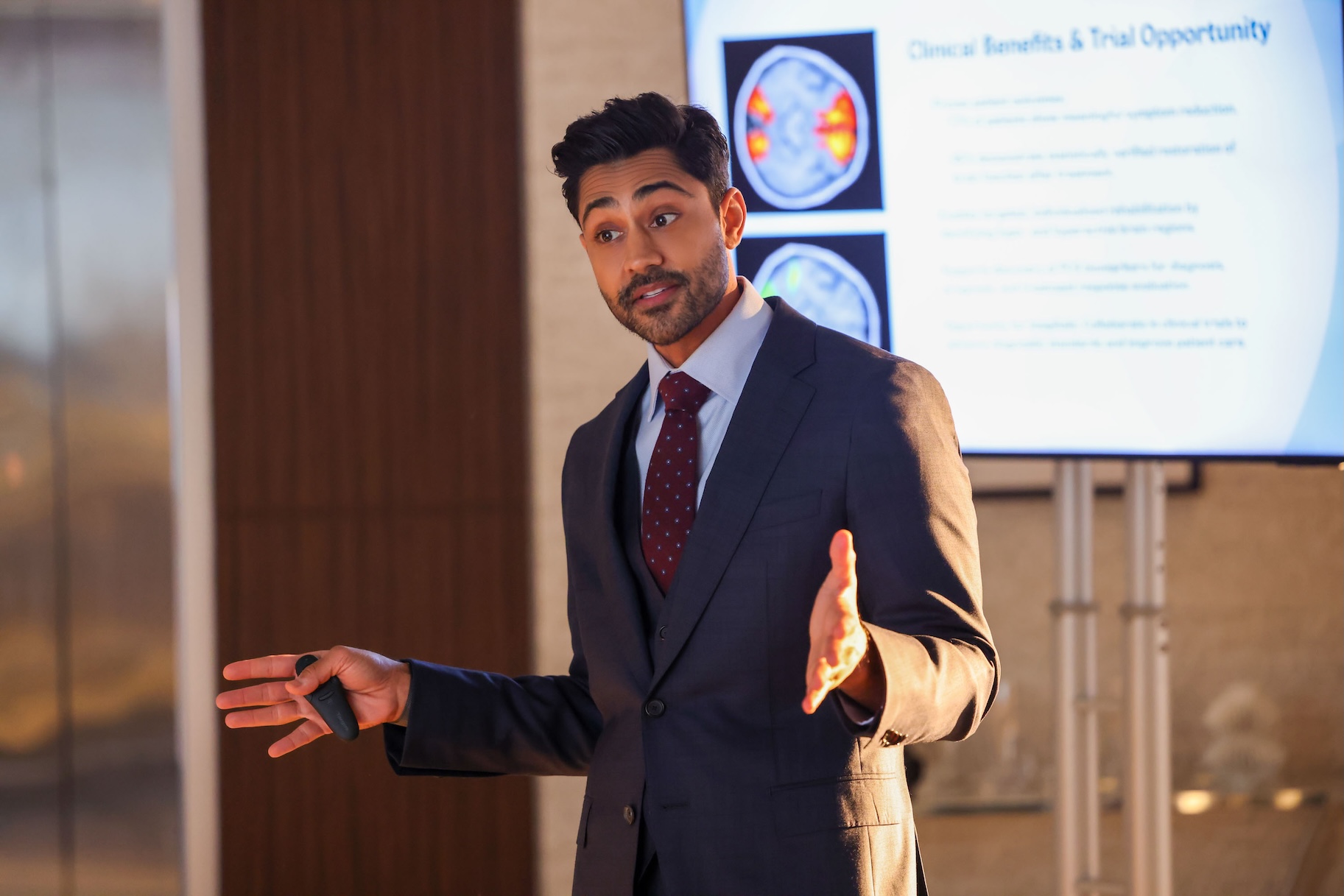 Dr. Theo Rabari returns to Chicago Med and he has a brand new look (photo)