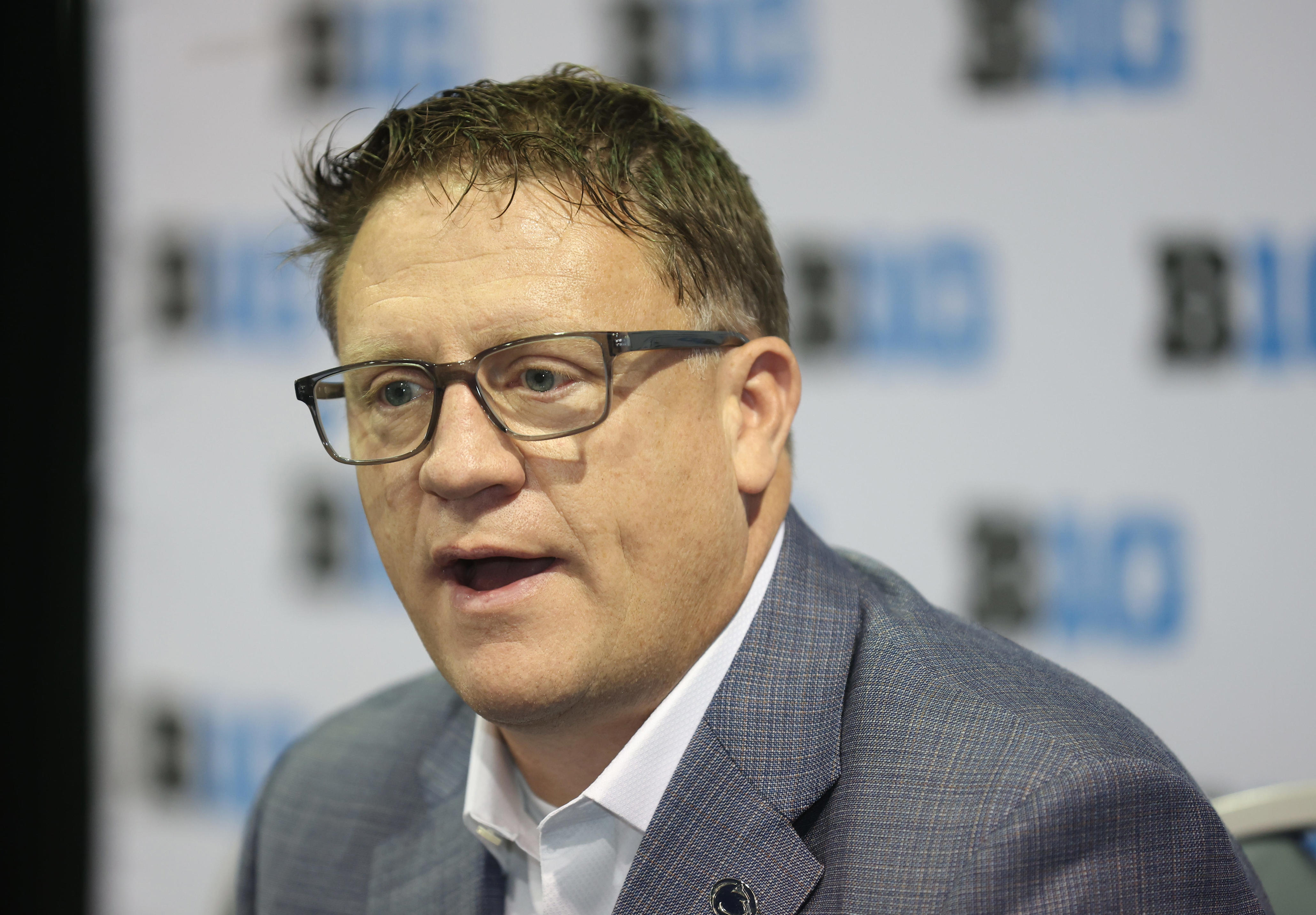 Mike Rhoades plans to lead majority-freshmen Penn State basketball ...