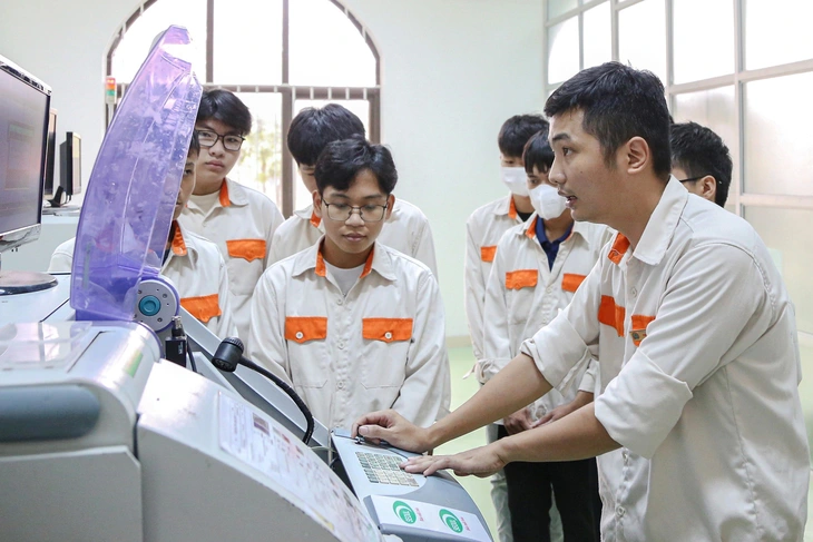 Giáo dục nghề nghiệp Việt Nam: Bổ sung ngành trọng điểm, bỏ ngành trùng nhau