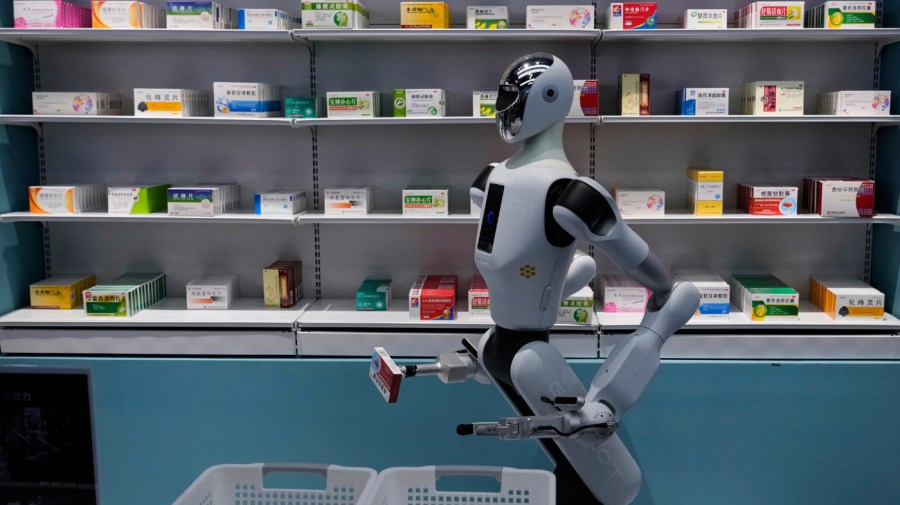Senators introducing ban on government use of Chinese robots