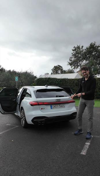 Audi: Smart Trunk Storage Solution