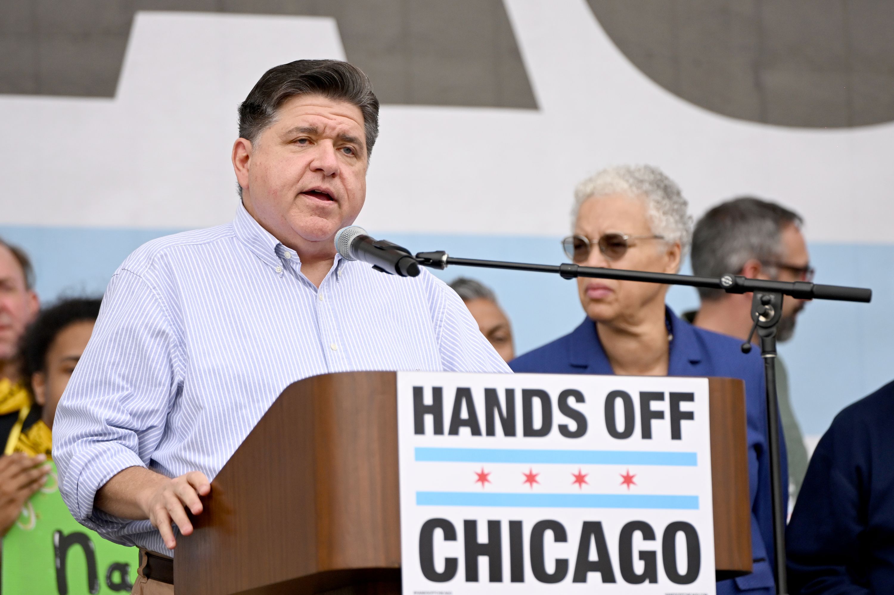 Pritzker to sign executive order on ‘accountability' amid federal ...