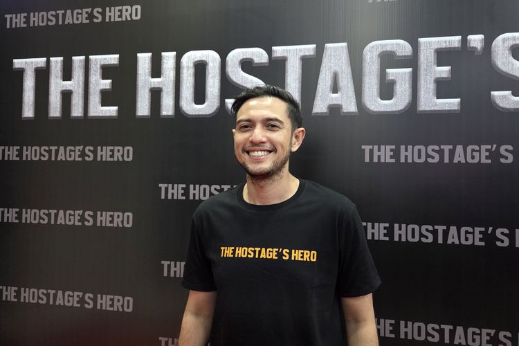 Kisah Kehidupan Yama Carlos dan Rifky Balweel dalam Film The Hostage