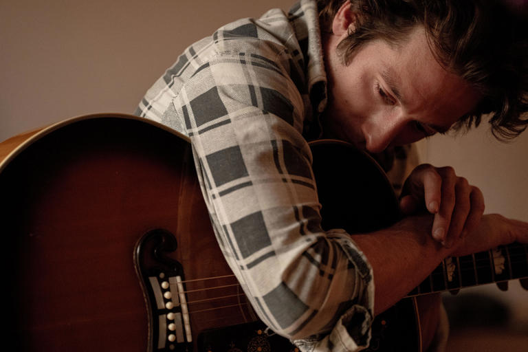 Bruce Springsteen says 'all hell is breaking loose' in America, prays ...