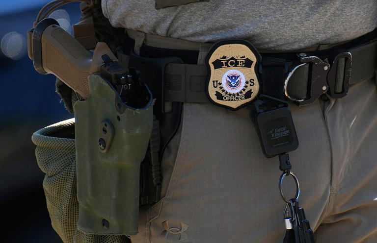 Judge Orders ICE to Limit Arrests