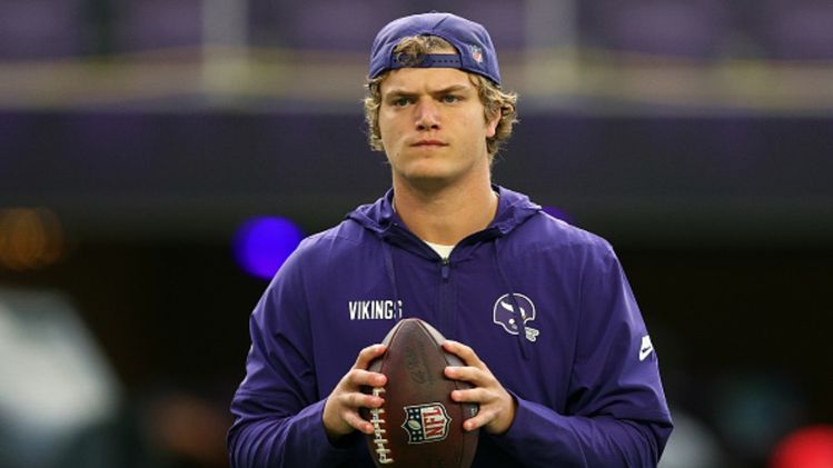 Vikings stun fans with shocking call on JJ McCarthy before Chargers ...