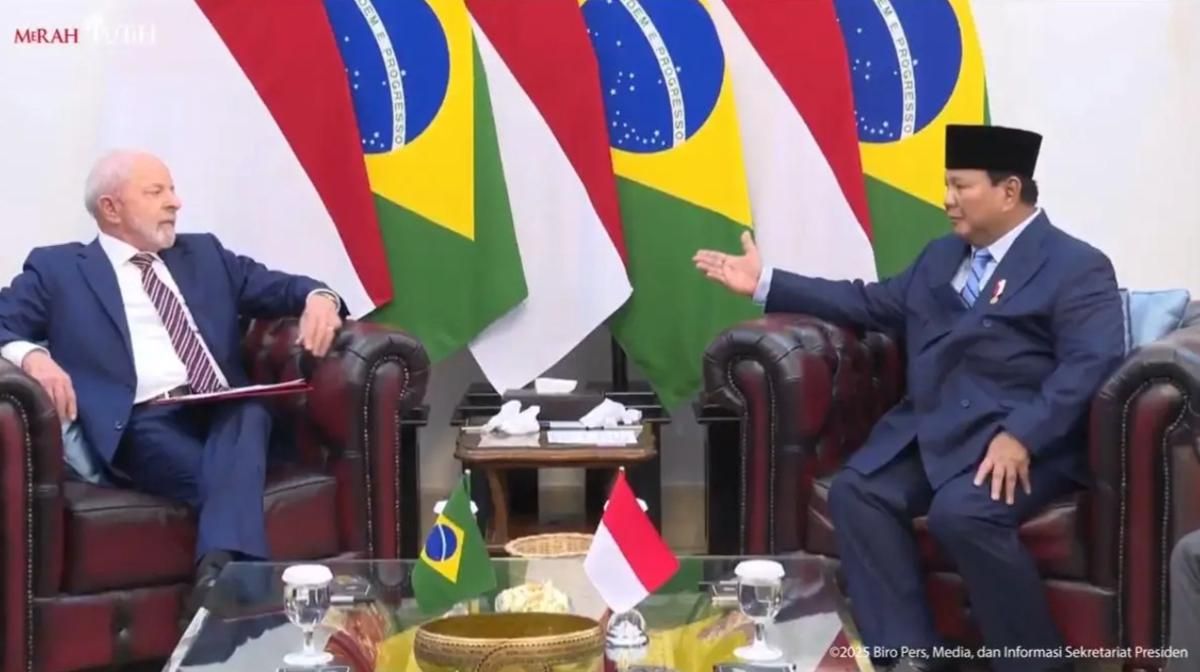 LSI Denny JA: Satu Tahun Prabowo Dapat 5 Rapor Biru, Satu Merah