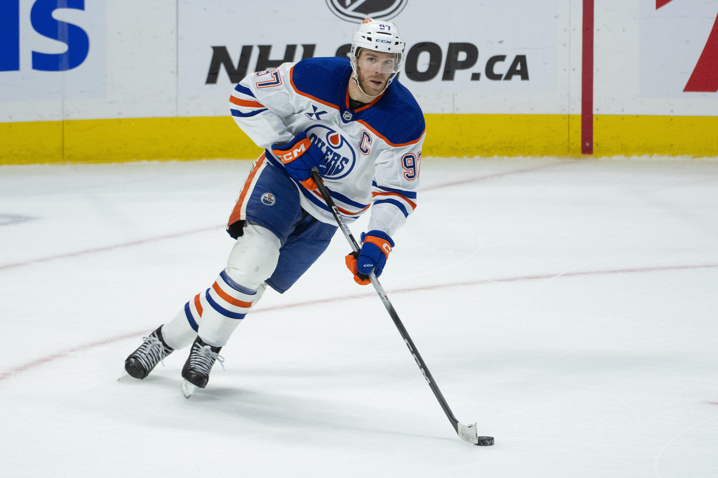 A tiered list of candidates if the Oilers trade for a goalie