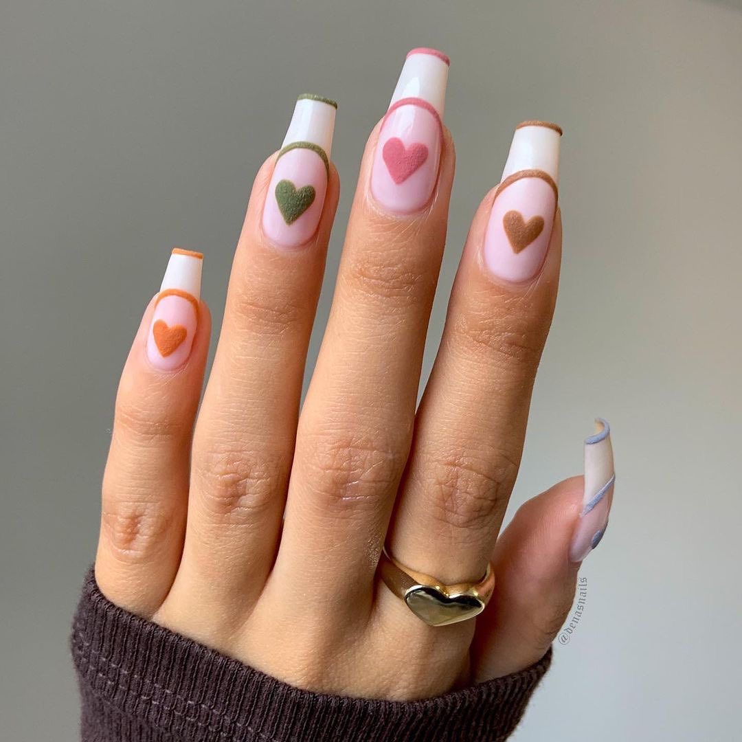 Furry Fingers: Fall's Coziest Nail Trend Explained