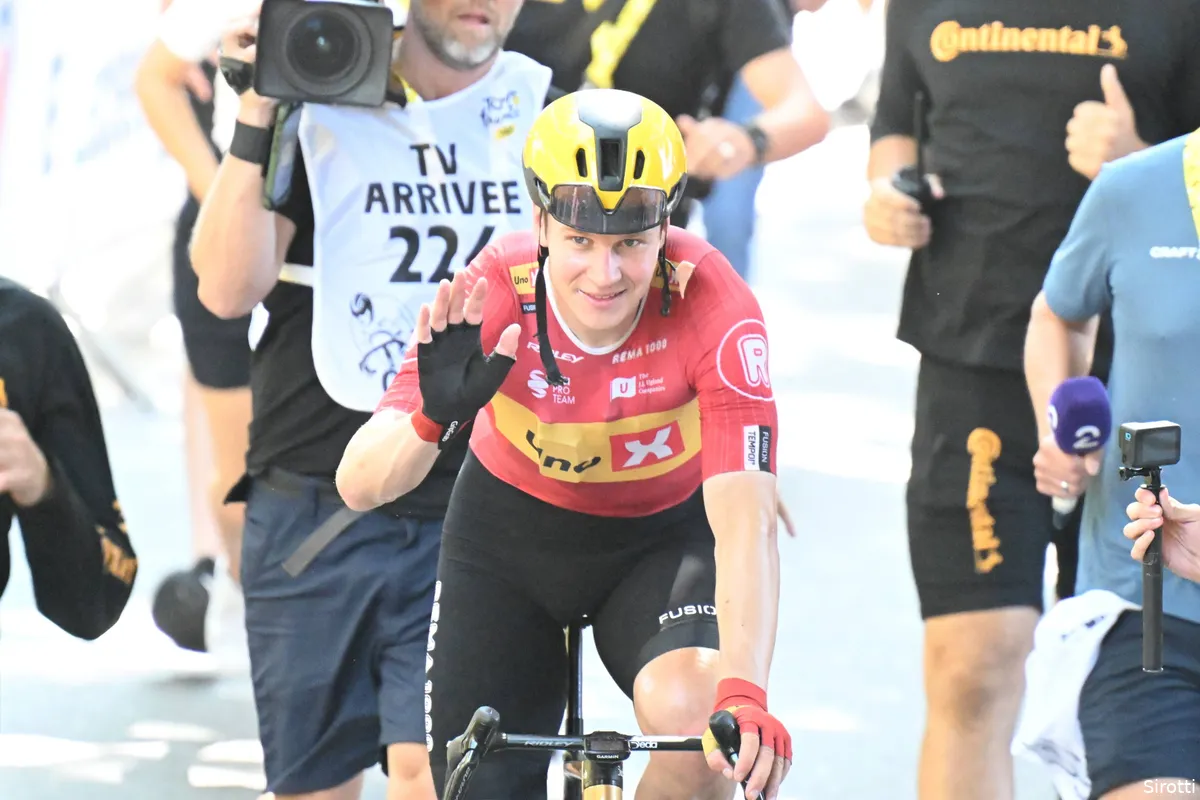 Live 2026 Tour de France stage 17 | The riders are underway and attacks are already flying in