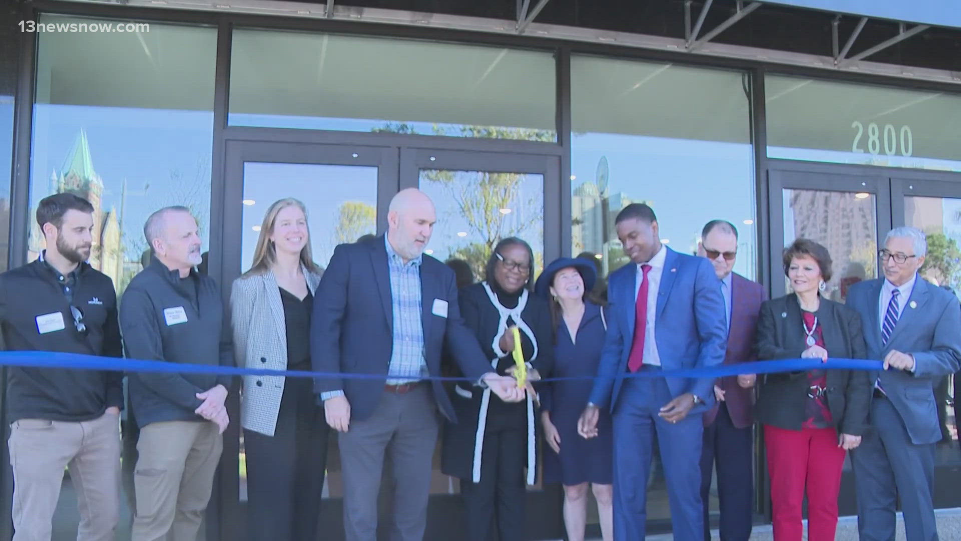 Newport News leaders cut ribbon on new Shipyard Flats apartments