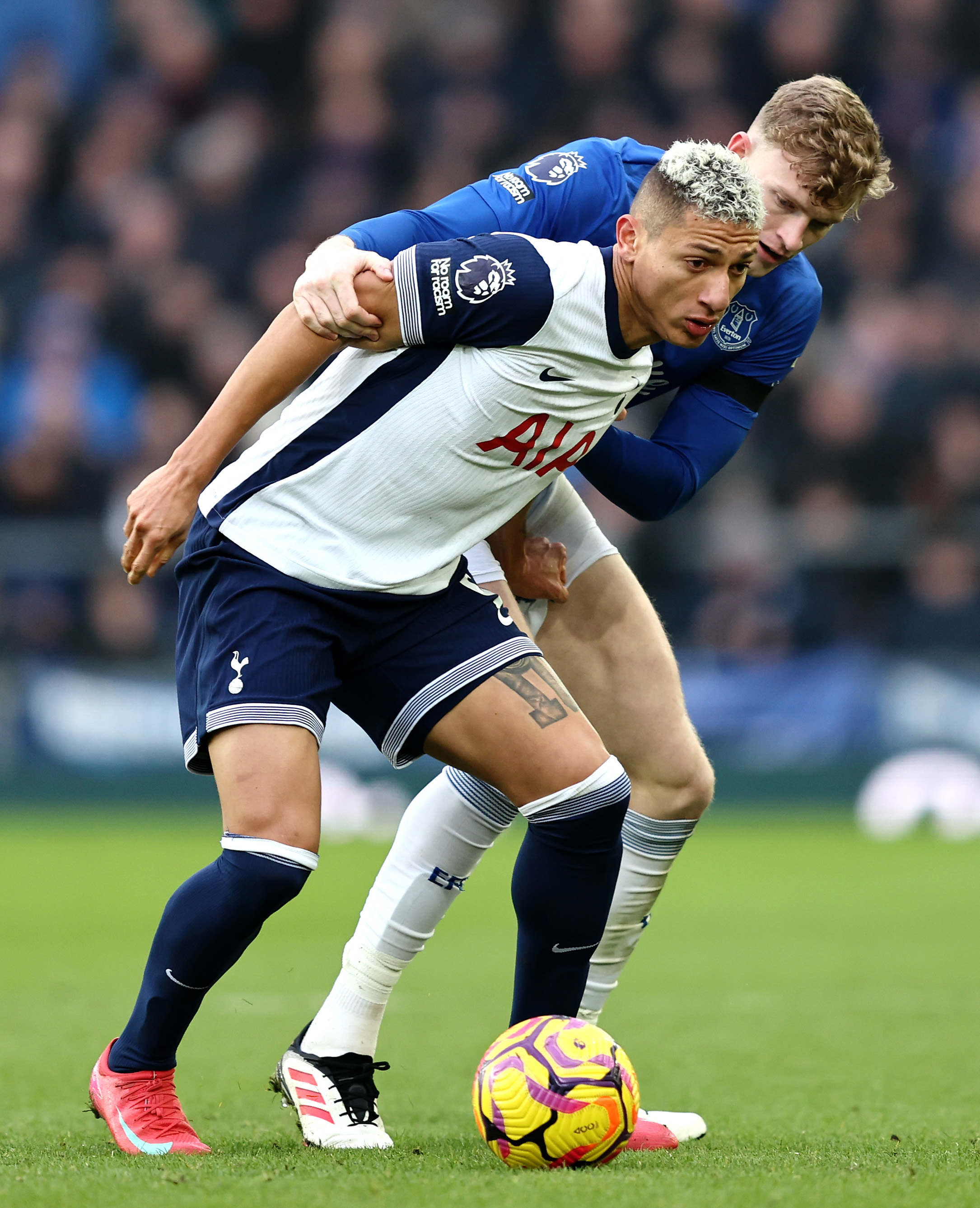 Everton vs Tottenham injury news - 8 players ruled out and 5 stars ...