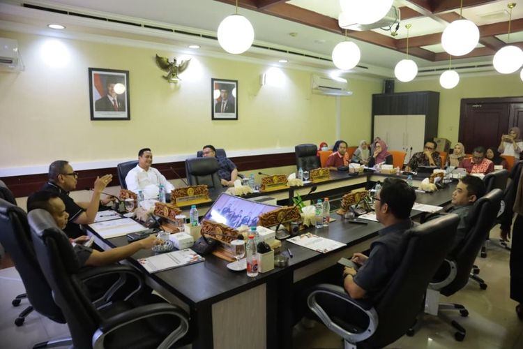 DPRD Surabaya Minta Program Gen Z Tepat Sasaran