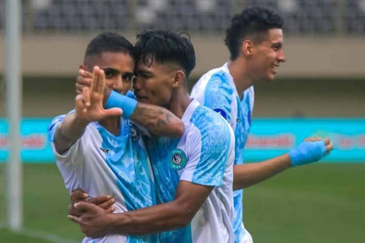 Kemilau Luquinhas Hadapi Francisco Rivera di Laga Kunci PSBS Biak vs Persebaya Surabaya!