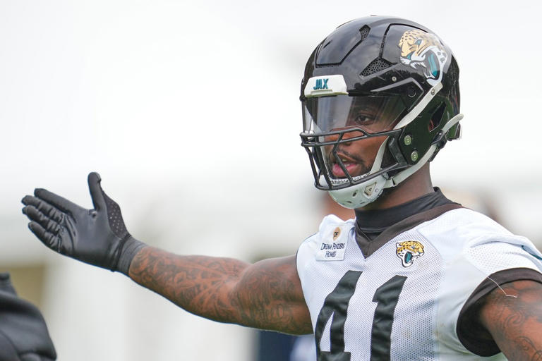 Jaguars need more from former 1st-round picks Lawrence, Thomas, Hines ...