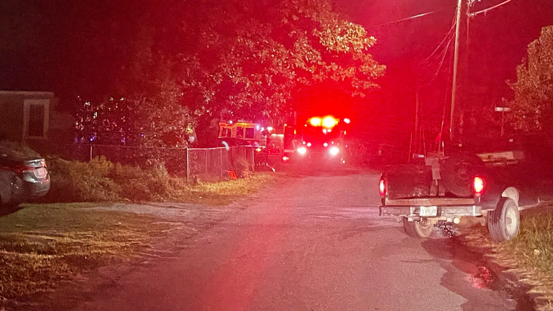 Emergency crews respond to structure fire in Aiken