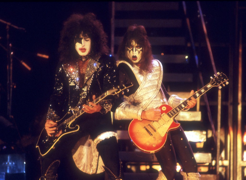 criss cross sandals womens