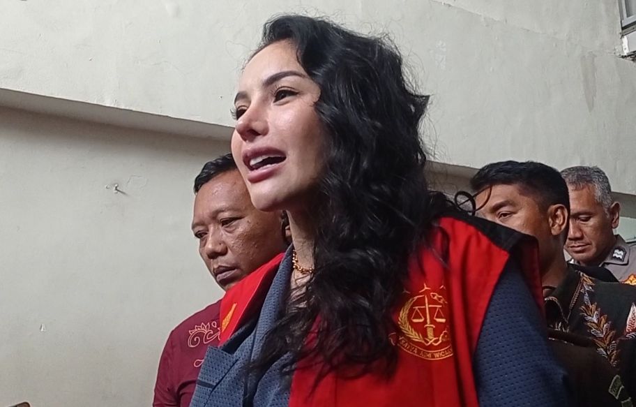 Nikita Mirzani Antusias Menanti Putusan, Ibu Lolly Percaya Dia Tak Bersalah