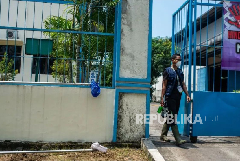 Pemerintah Pindahkan 63 Warga Cikande dari Zona Merah Cesium-137