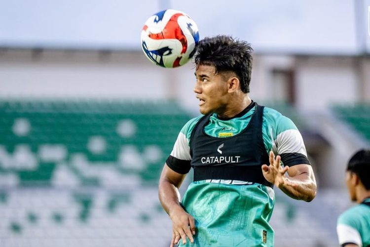 Toni Firmansyah Masuk, Prediksi Susunan Pemain Persebaya Lawan PSBS Biak versi Bonek