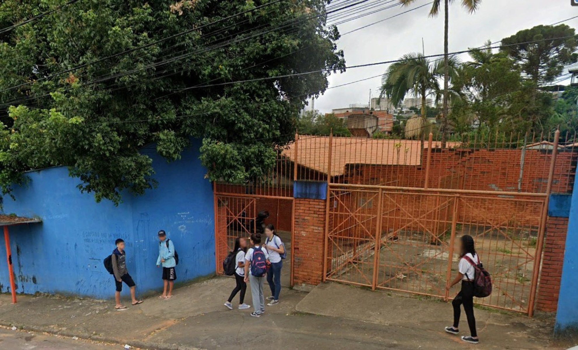 Aluno Leva ‘tesourada Em Escola Após Discussão E Pode Perder A Visão 