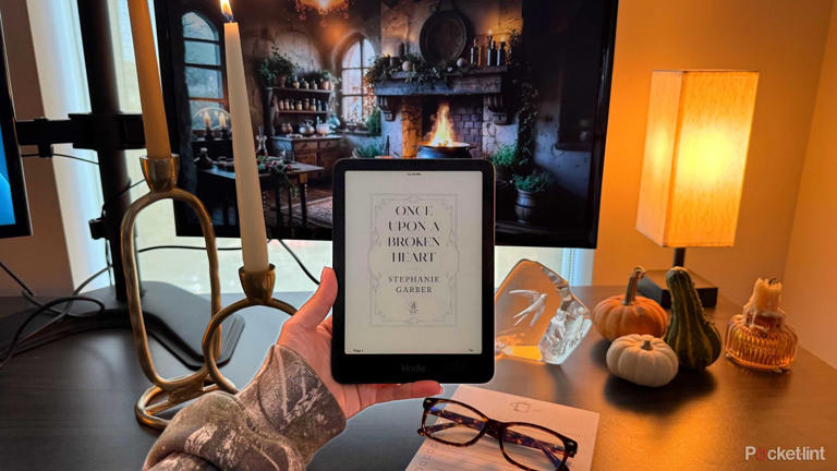 Turn your Kindle into a haunted library with these free Halloween books