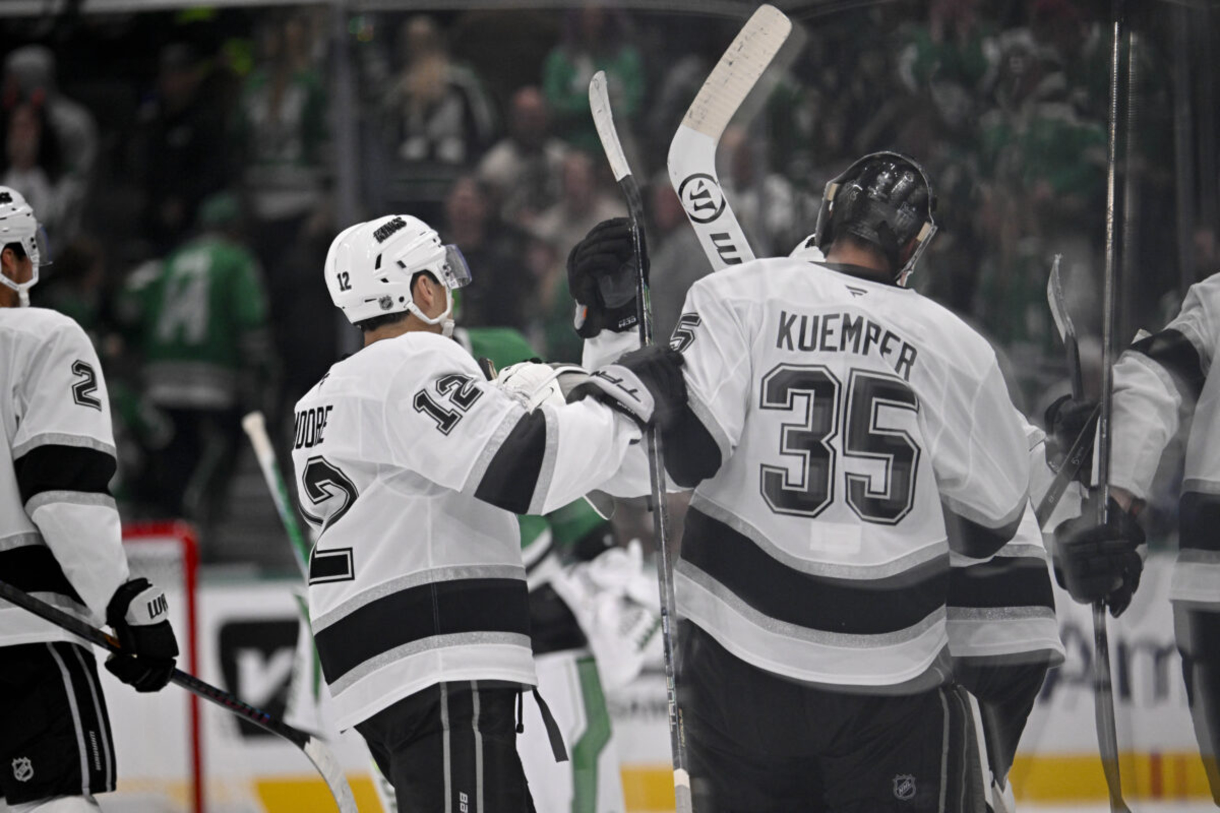 Kempe Scores OT Winner as Kings Beat Stars 3-2