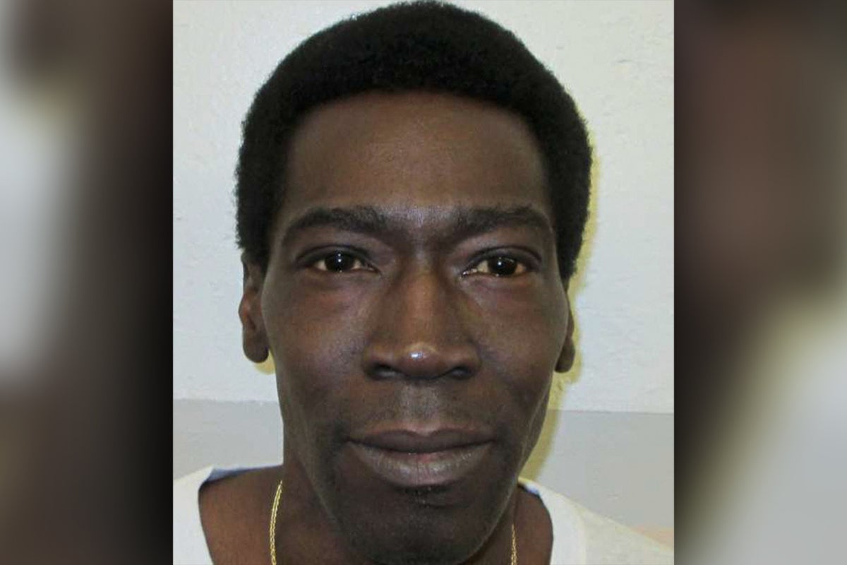 Killer executed with controversial nitrogen gas uses final words to(01)