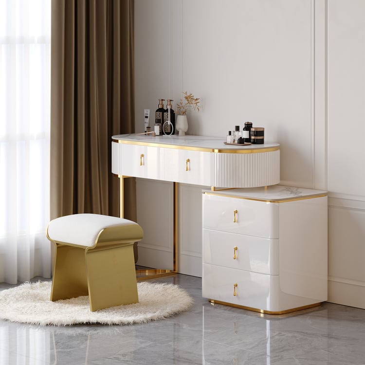 Inspirasi Model Meja Rias Minimalis Modern untuk Kamar Kecil 6 AA1P5XTd