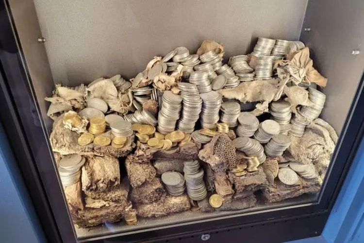 Museum Prancis Kembali Dirampok, Koin Emas Rp17 M Raib