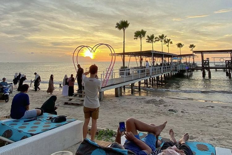 Terbaik! 5 Hotel Pantai Jepara untuk Spot Foto Instagramable