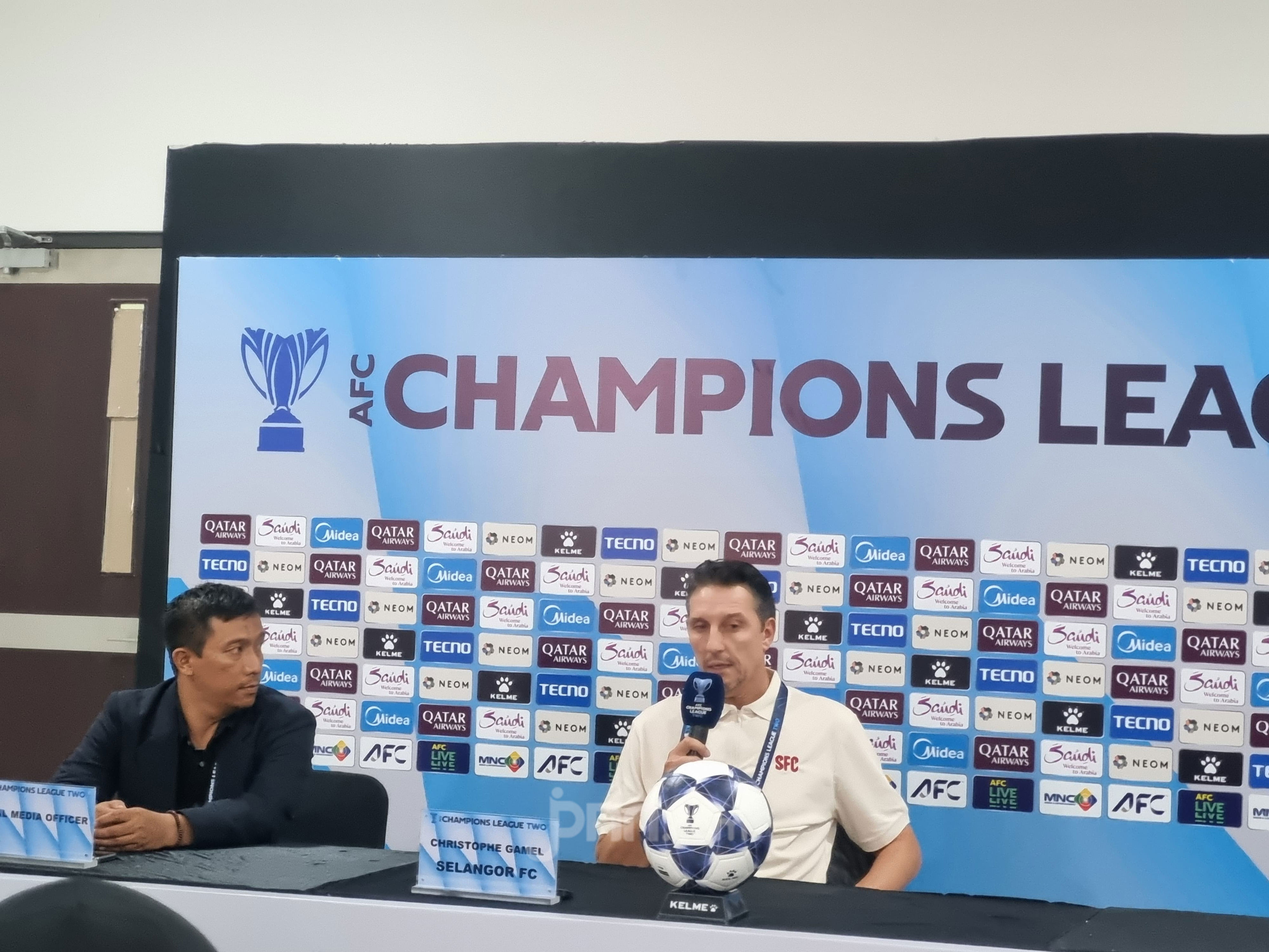 Christopher Gamel: Selangor FC dan Persib Berbeda Level di Asia