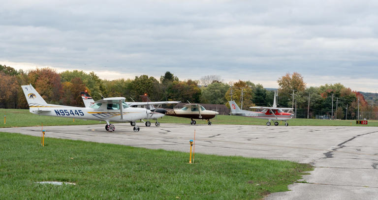 Student pilots show off skills in annual regional plane competition at ...