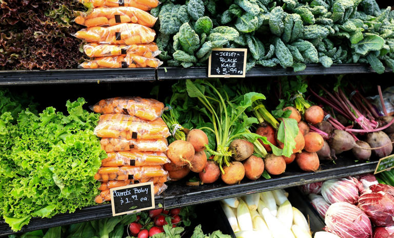 Joe Raedle/Getty Images - PHOTO: Vegetables on display in a grocery store, August 15, 2025 in Delray Beach, Florida.