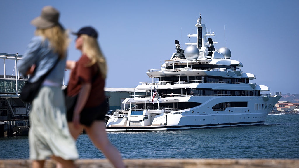ballot-proposal-taxes-5-of-california-billionaires-net-worth-to-fund